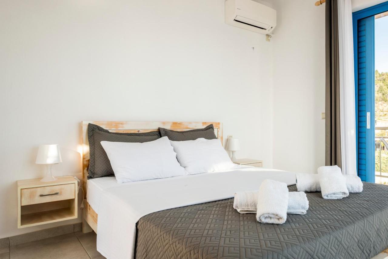 Blue Horizon Hotel Himare Exterior photo