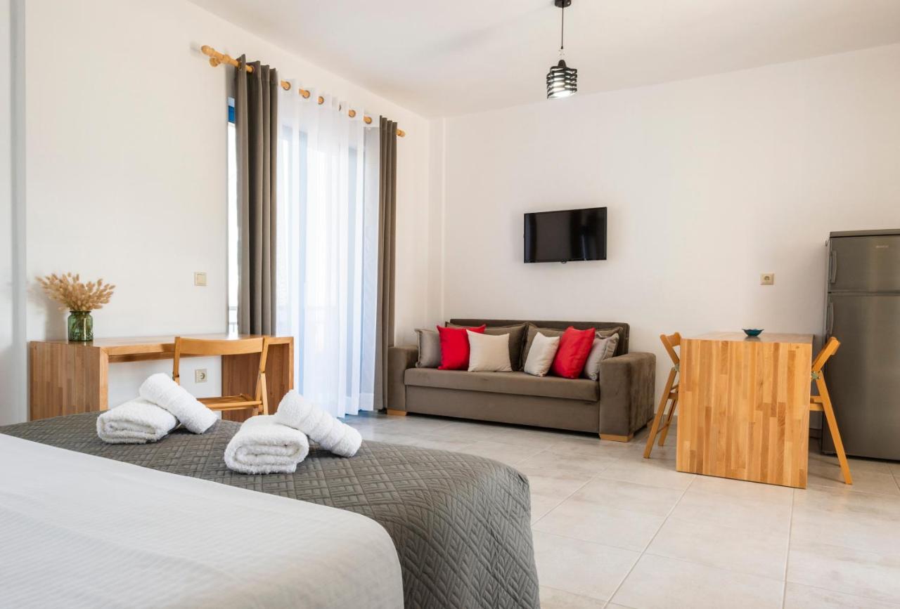 Blue Horizon Hotel Himare Exterior photo